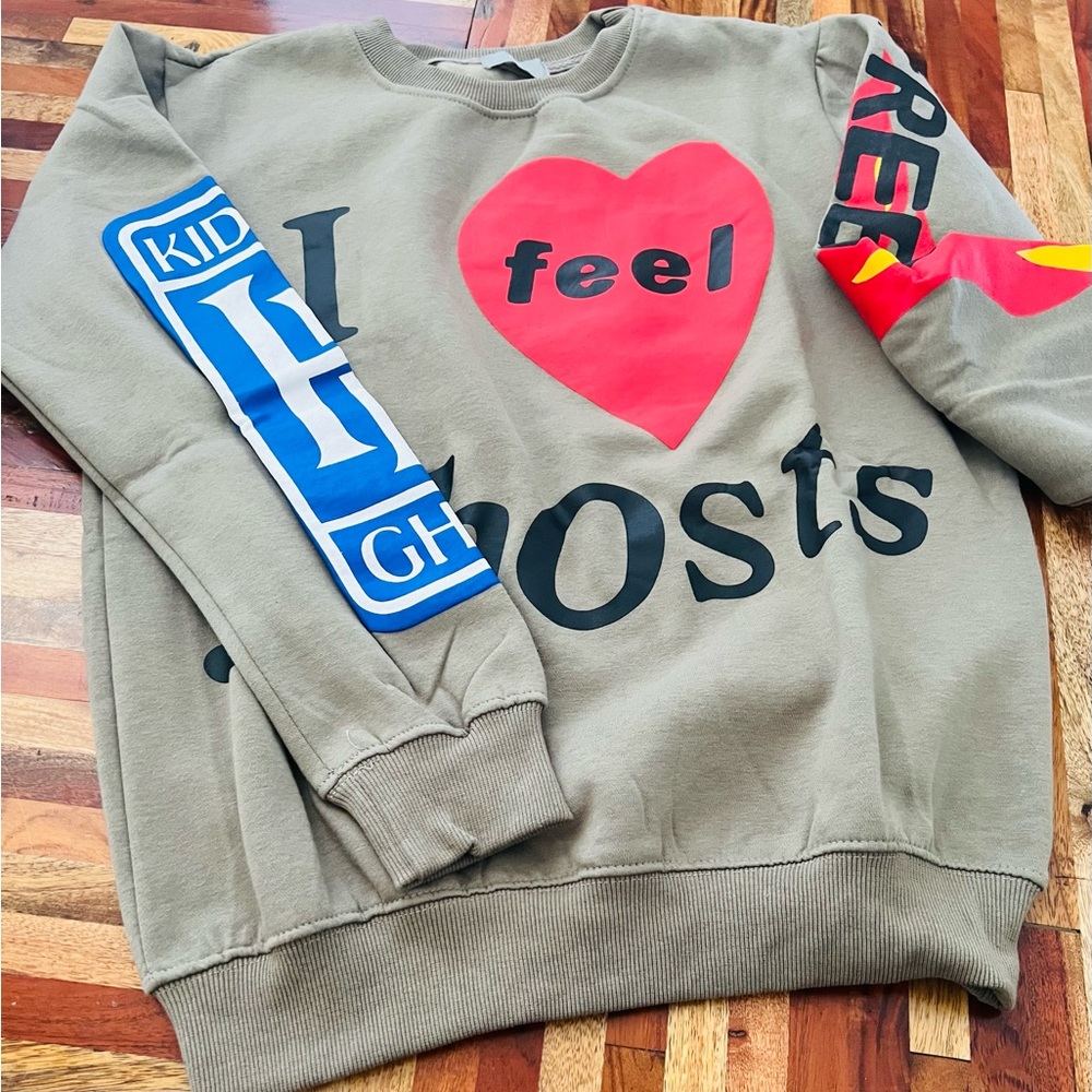 hbat Lucky Me “I Feel Ghosts” sweatshirt (M)